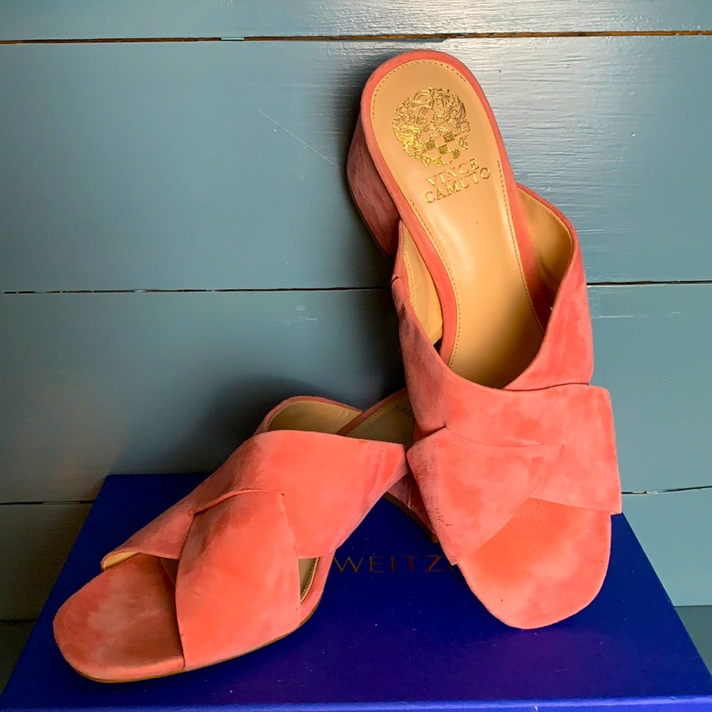 Vince Camuto Pink velvet heels